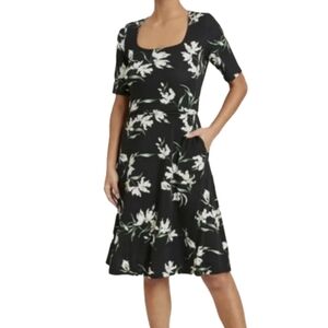 Banana Republic Black with Floral Print Dress with Pockets Size Medium